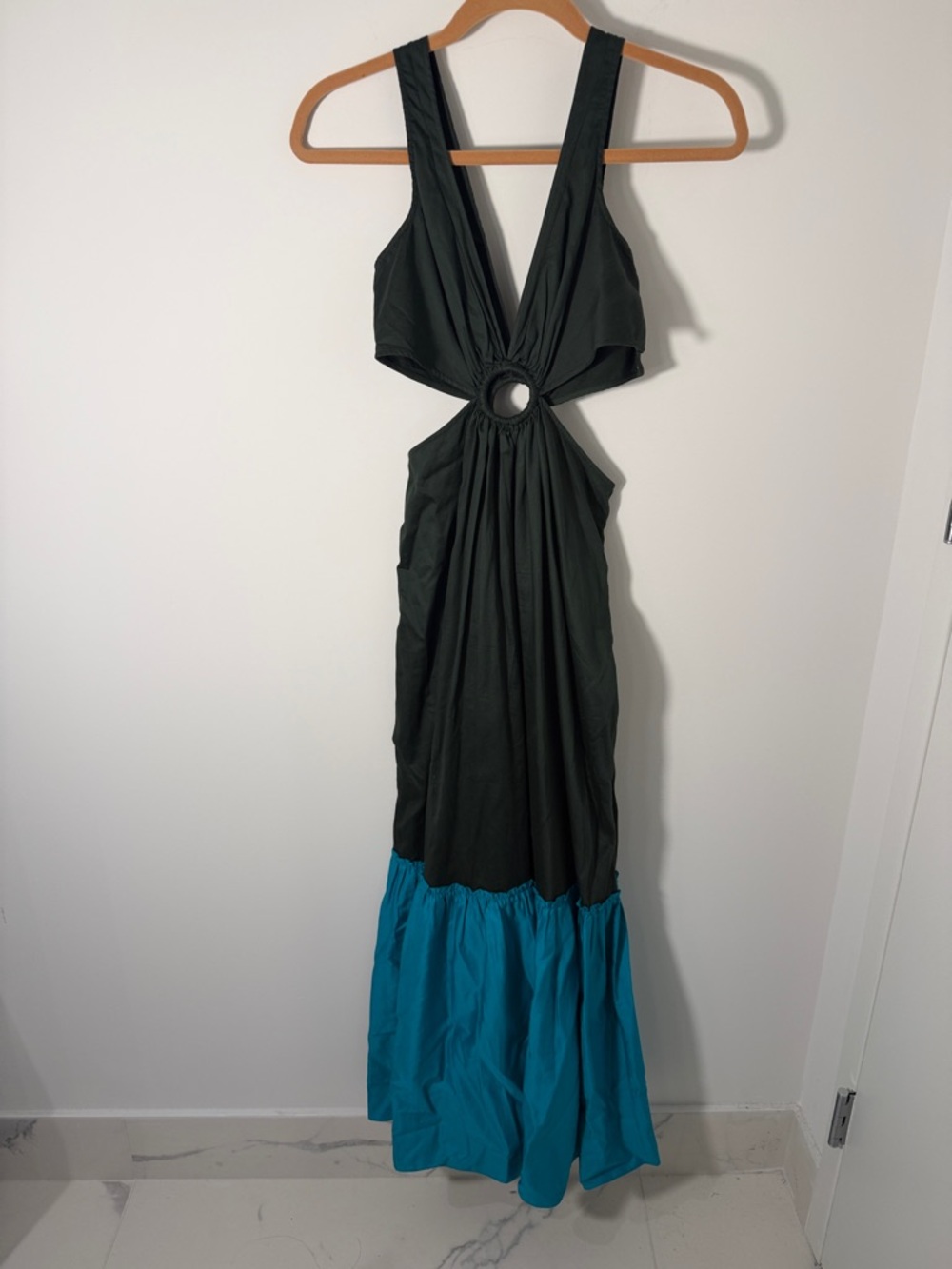 Anthropologie x Geisha Designs Flounced Cut-Out Maxi Dress sz 0 - Picture 6 of 10